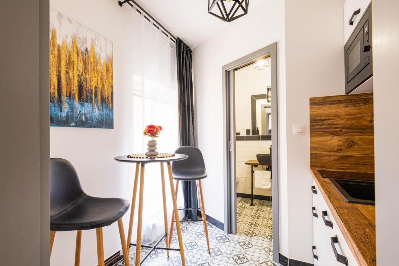Highnest Apartments Bratislava Exterior photo